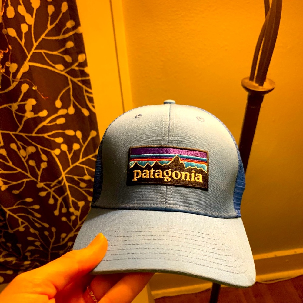 **Brand New Never Worn** Columbia Hat